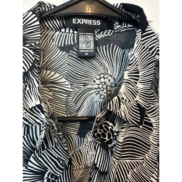 Express Mini Dress Drop Waist NWTs $98 Black And White Rayon Ecovero Oversized - Picture 2 of 5